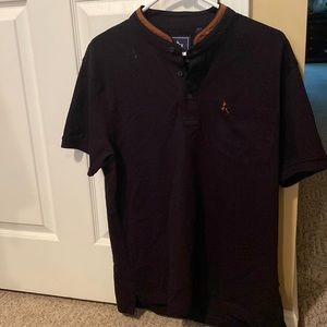 Black Men’s Collared Shirt. Size L